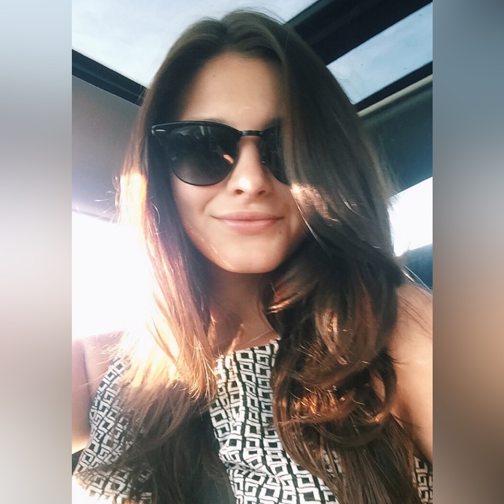 Meet your Posher, Sydney